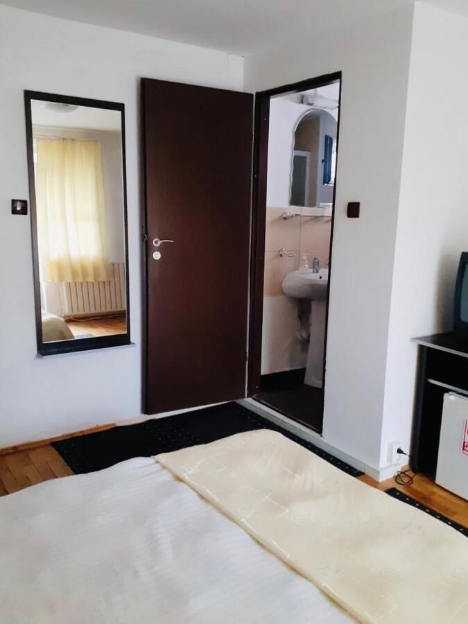 Гостевой дом Pensiunea Vika Клуж-Напока-5